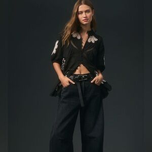 Forever That Girl Short Sleeve High Neck Embroidered Peasant Top Size Small